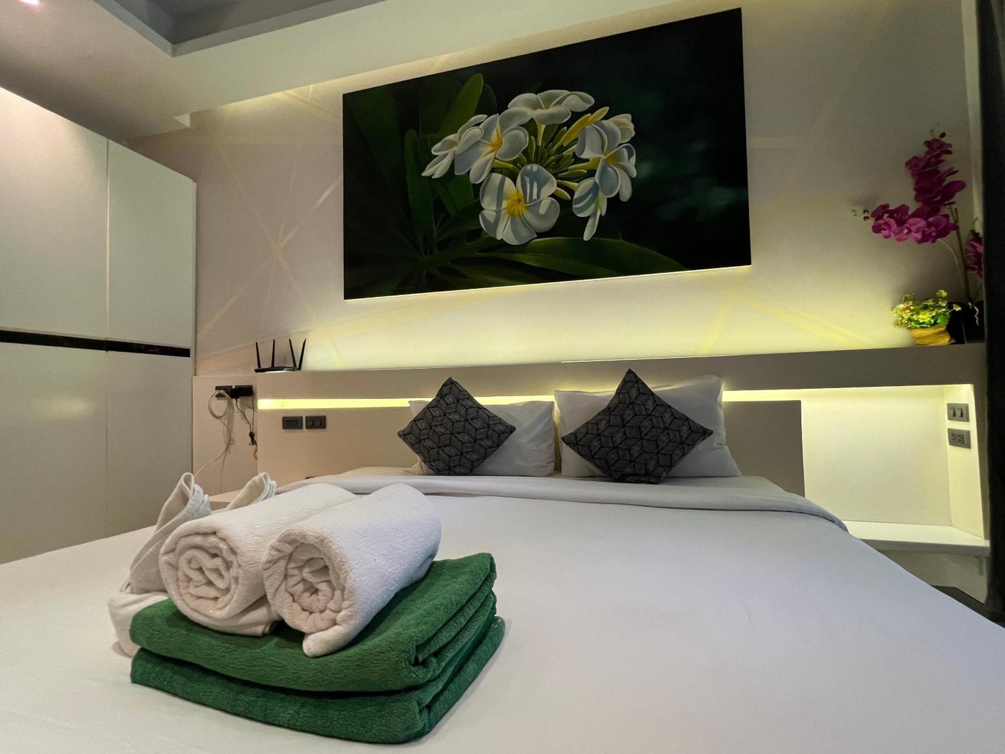 Apartamento Naiharn Relife By Nataly Nai Harn Exterior foto